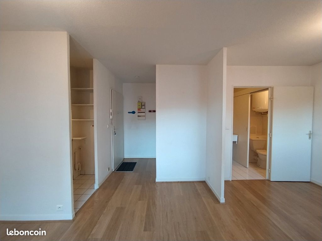 Appartement 2 pièces 27 m² · à Clermont-Ferrand · 27 m² · 540 €/mois