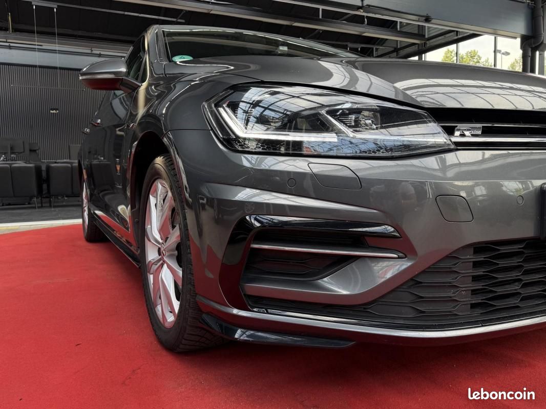 Volkswagen Golf 1.5 TSI R-Line Highline | 150 ch BVM Sièges chauffants Phares LED Apple CarPlay/A... (image 8)