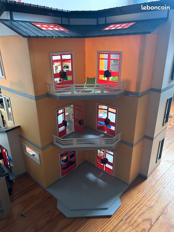 Maison playmobil (image 1)