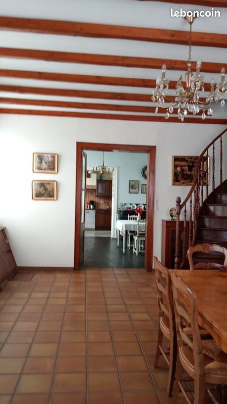 Maison 9 pièces 140 m² · à Aire-sur-la-Lys · 140 m² · 120 000 €