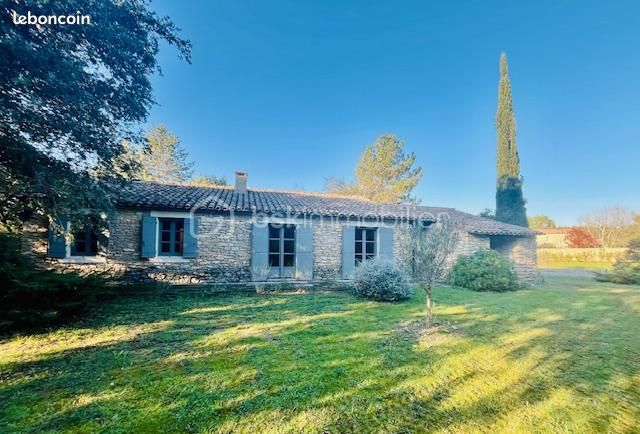 Maison 5 pièces 115 m² · à Ménerbes · 115 m² · 850 000 €