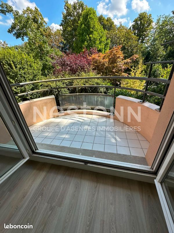 Appartement 2 pièces 43 m² · à Torcy · 43 m² · 890 €