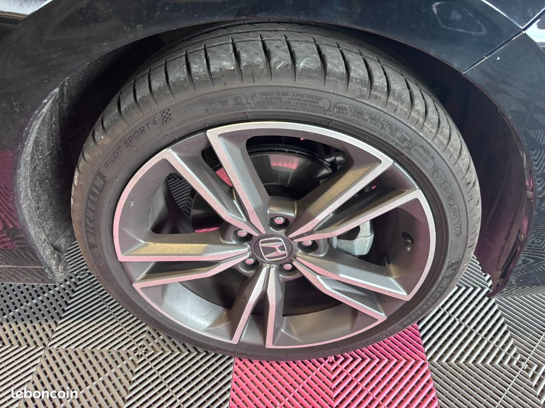 HONDA CIVIC E:HEV 2.0 i-MMD Advance - Toit Ouvrant / BOSE (image 40)