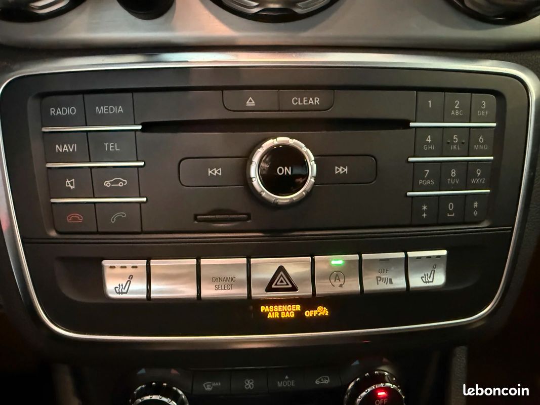 MERCEDES GLA 180 7-G DCT Fascination - Origine FRANCE - Suivi Complet (image 28)