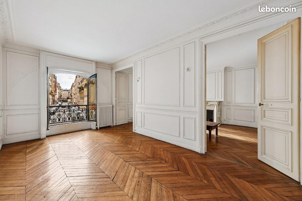 Appartement 6 pièces 135 m² · à Paris · 135 m² · 1 420 000 €