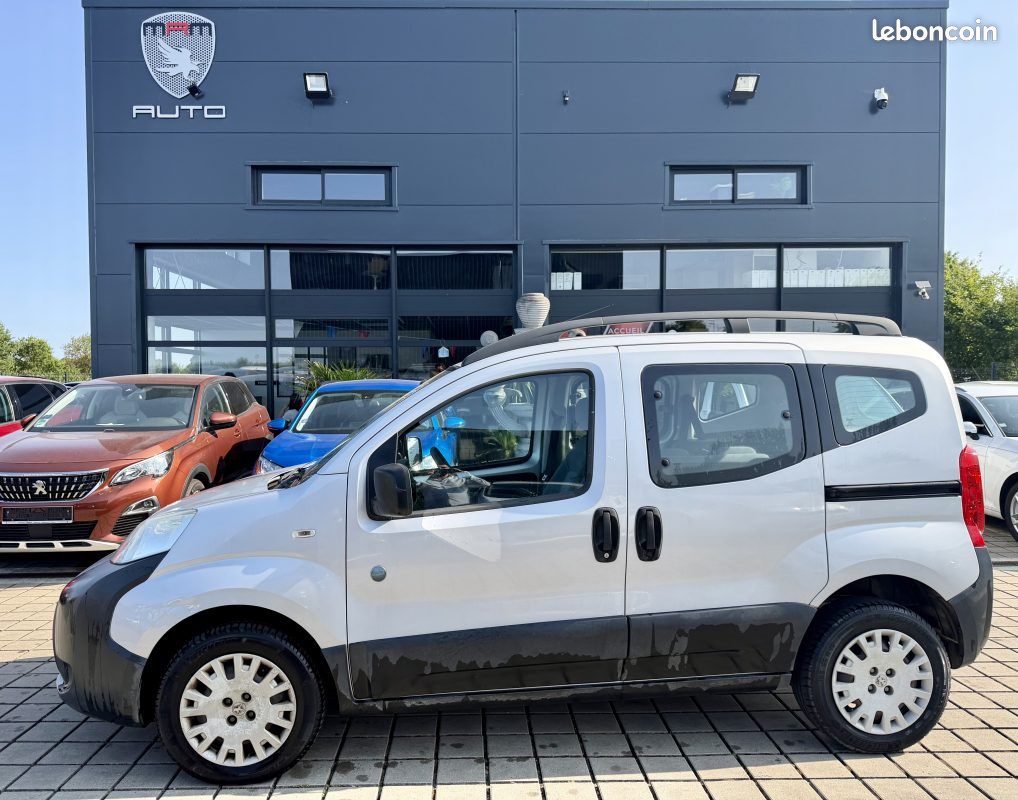Peugeot bipper 1.3 hdi fap family stt (image 1)