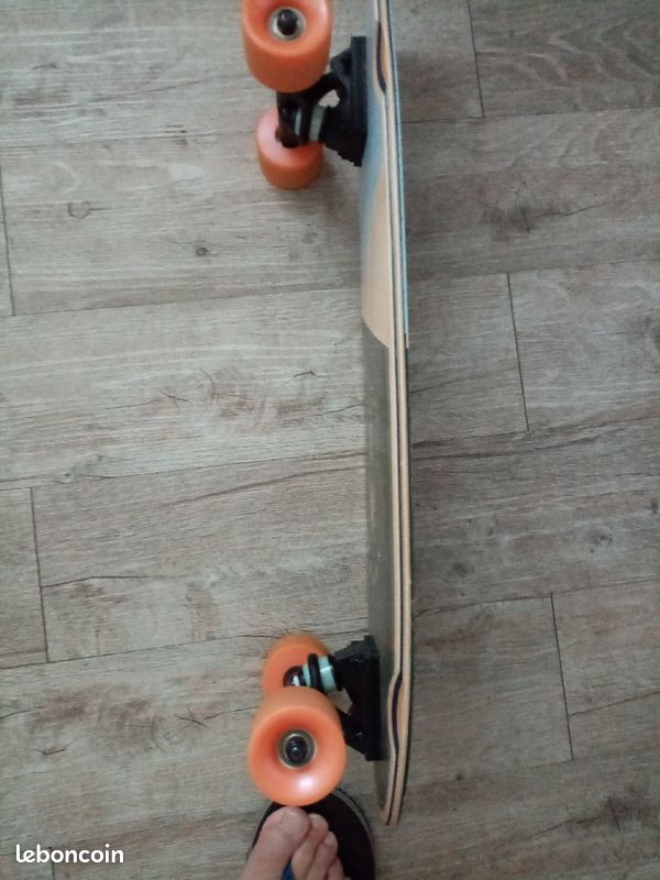 Skate board (image 9)