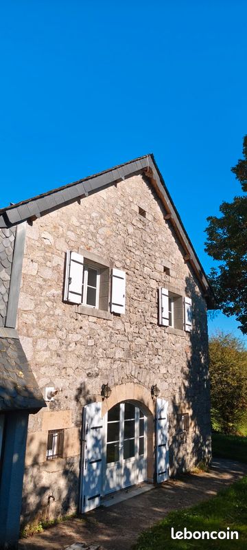 Maison 7 pièces 160 m² · à Saint-Angel · 160 m² · 265 000 €