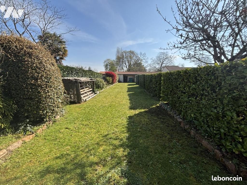 Terrain 541 m² · à Haute-Goulaine · 541 m² · 168 000 €