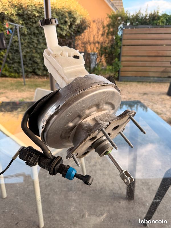 Servo frein clio V (image 2)