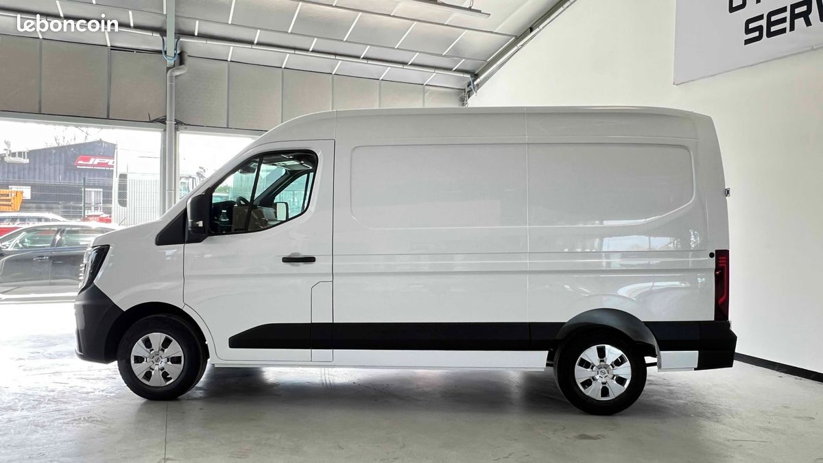 29 990 HT - Nissan INTERSTAR L2H2 3T3 DCI 130 N-CONNECTA + CAMERA 2026 (image 2)