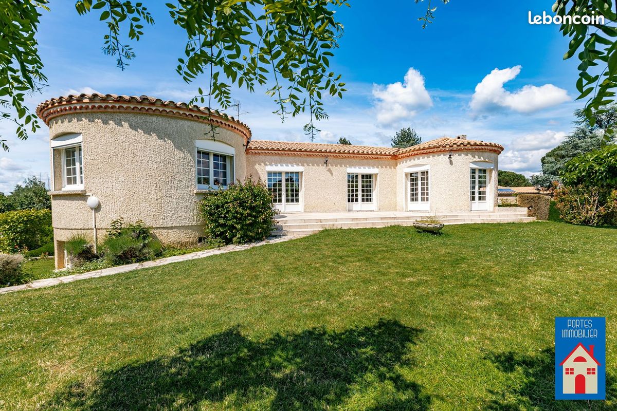 Maison 11 pièces 266 m² · à Albi · 266 m² · 728 000 €