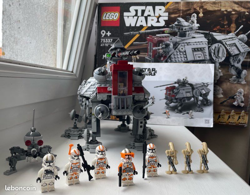 LEGO Star Wars 75337 AT-TE Walker - complet avec boîte et notice - commandant Cody inclus (image 1)