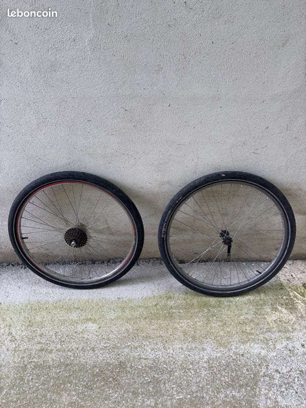 2 roues de vélo 26 pouces avec pneus (image 7)