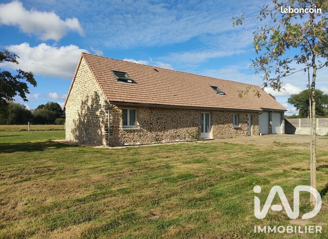 Maison 4 pièces 106 m² · à Bacilly · 106 m² · 270 000 €