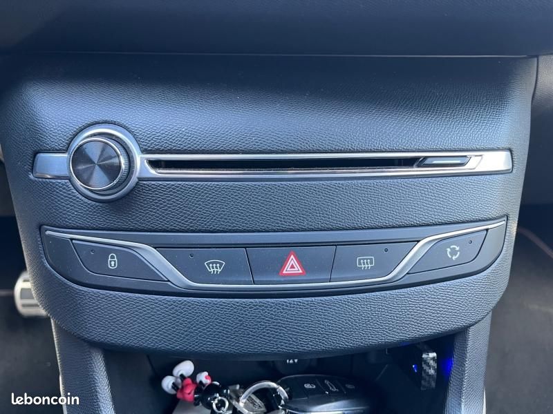 Peugeot 308 1.2 PureTech 130ch E6.3 S&S GT Line (image 20)