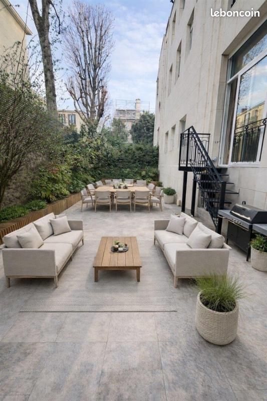 Appartement 4 pièces 147 m² · à Neuilly-sur-Seine · 147 m² · 2 290 000 €