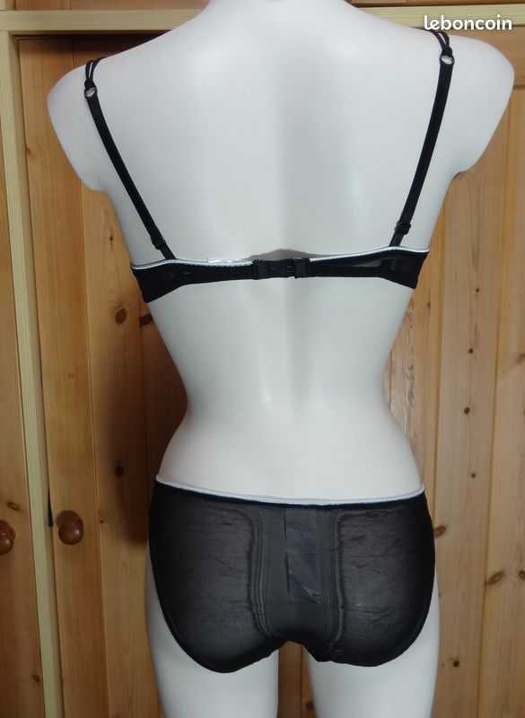 Ensemble Lingerie Implicite Soutien-gorge 85A + String Taille 1 - Noir Cobalt Push-up