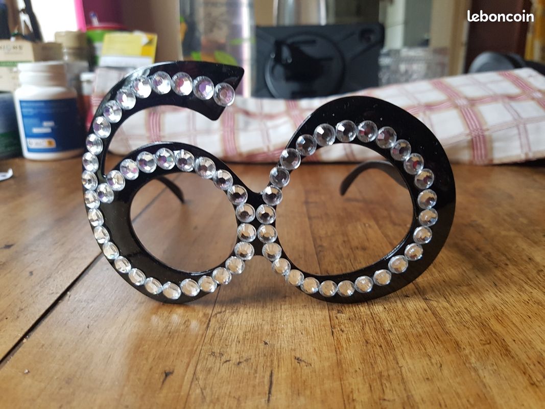 Lunettes anniversaire 60 ans (image 2)