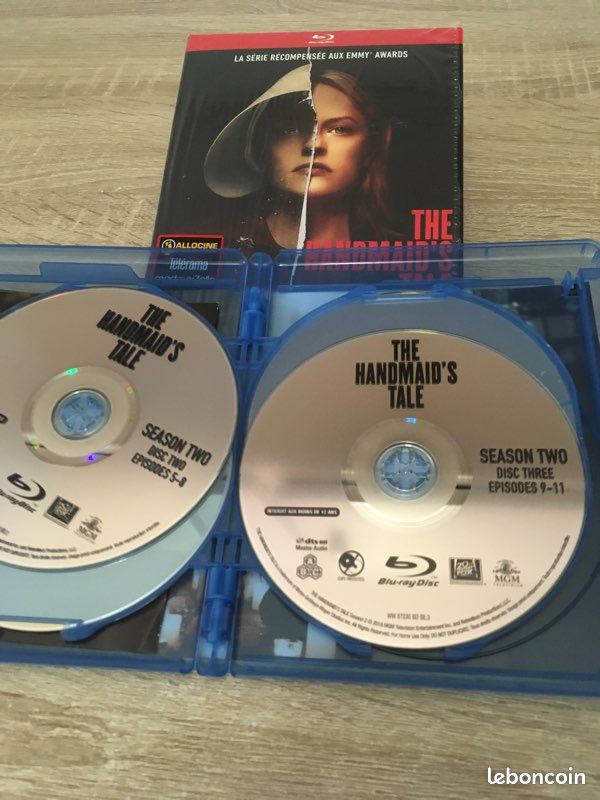 THE HANDMAID’S TALE la servante écarlate les 3 premières saisons en Blu-ray (image 10)