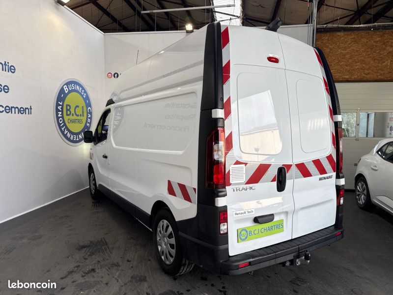 Renault TRAFIC III FG L2H2 1200 2.0 DCI 145CH ENERGY GRAND CONFORT E6 (image 4)