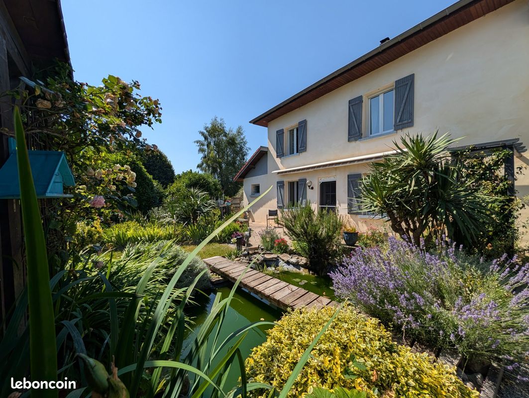 Maison 5 pièces 90 m² · à Saint-Hilaire-de-la-Côte · 90 m² · 299 000 €