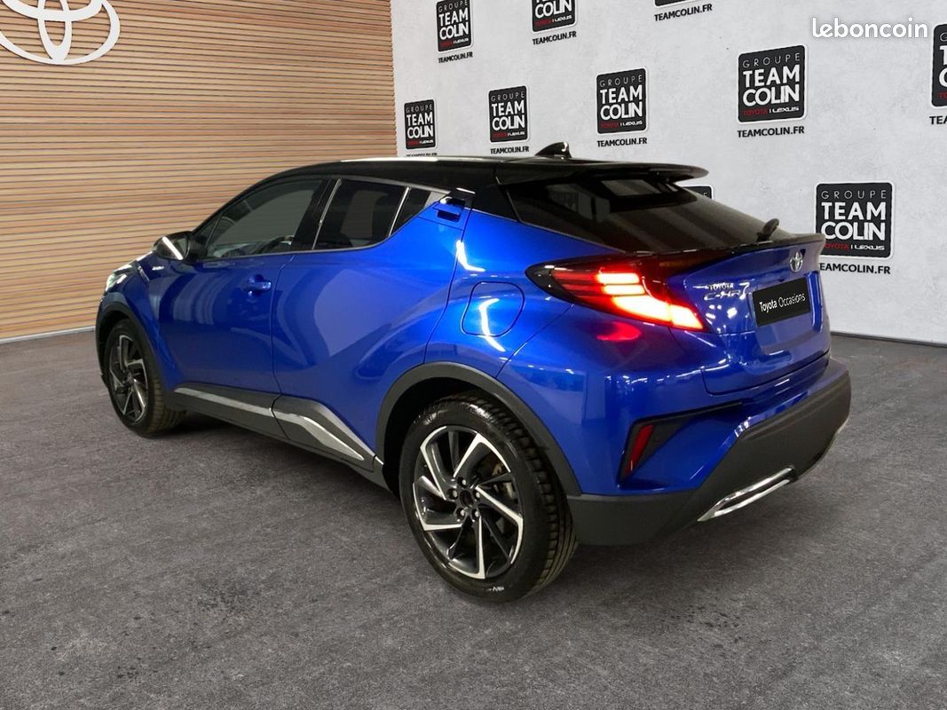Toyota C-HR 184h Graphic 2WD E-CVT MC19 (image 3)