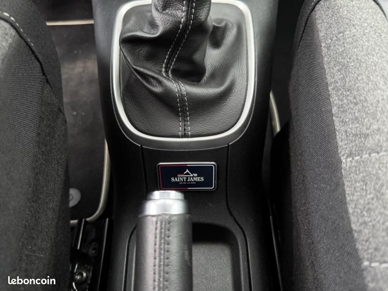 Citroen C3 1.2 PureTech 110 Saint James / GPS + CAMERA / GARANTIE 12 MOIS (image 23)