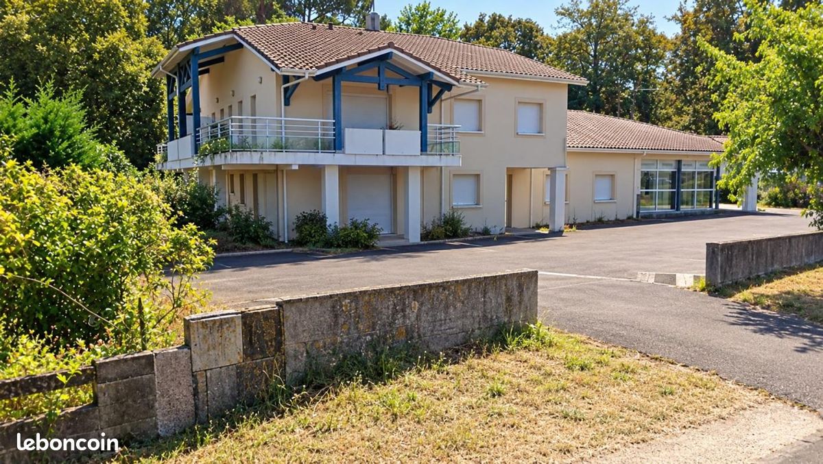 Immeuble 2 pièces 340 m² · à Mont-de-Marsan · 340 m² · 684 000 €