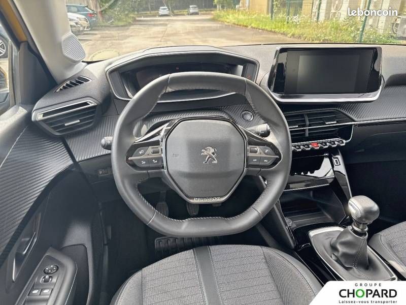 Peugeot 208 PureTech 100 S&S BVM6 Allure Pack (image 16)