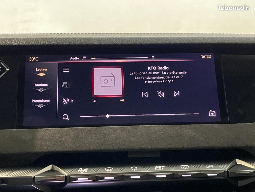 DS 4 BlueHDi 130 EAT8 Performance Line+ (image 42)
