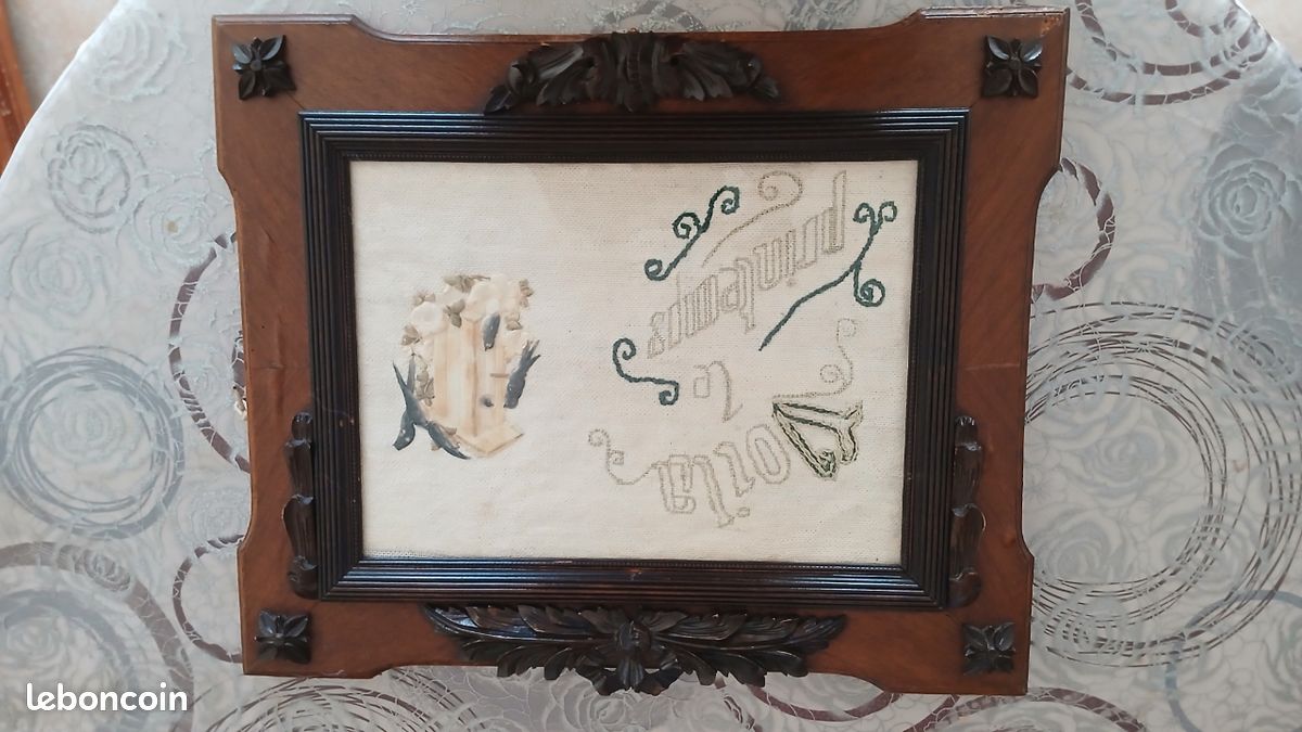 Tableau toile brodée (image 1)