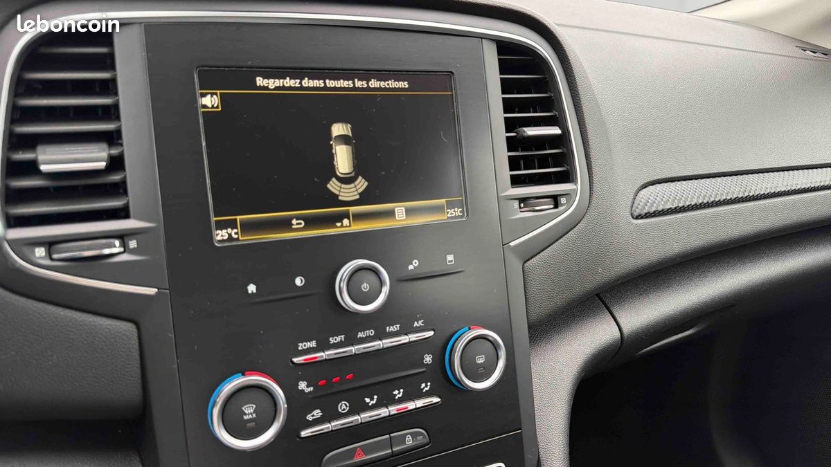 Renault MEGANE IV 1.5 BLUE DCI 95CH ZEN (image 19)