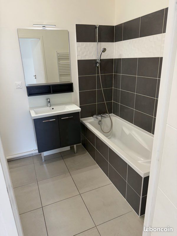 Appartement 3 pièces 62 m² · à Bordeaux · 62 m² · 1 038 €