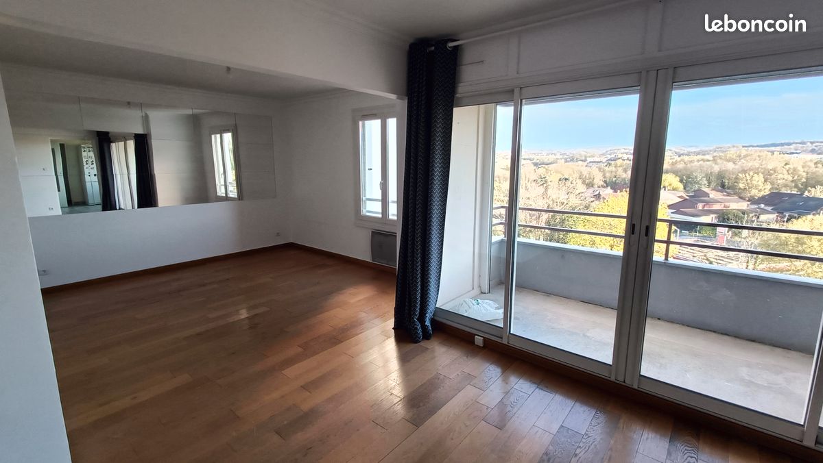 Appartement 5 pièces 102 m² · à Villefontaine · 102 m² · 170 000 €