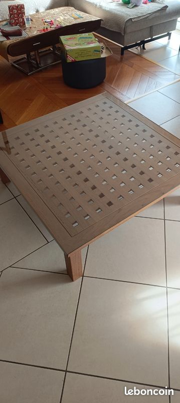 Table basse en tech sur mesure (image 4)