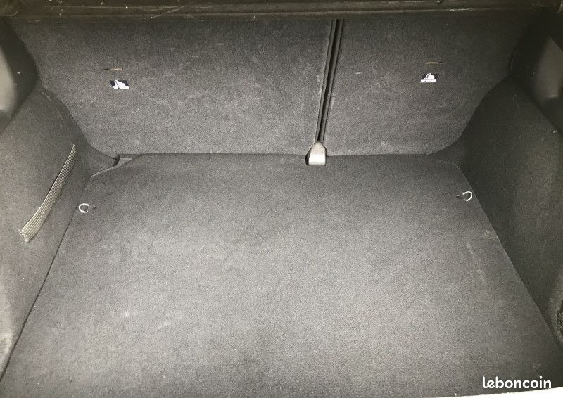 Citroen DS4 1.6 E-HDI115 AIRDREAM CHIC (image 18)
