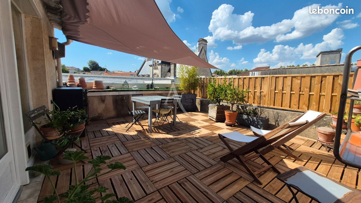 Appartement 4 pièces 99 m² · à Saintes · 99 m² · 199 000 €