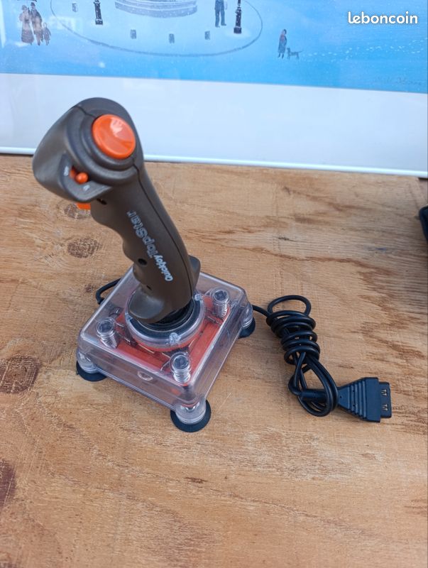 manette QJ quickjoy model QS 131 tres bon etat mais non tester