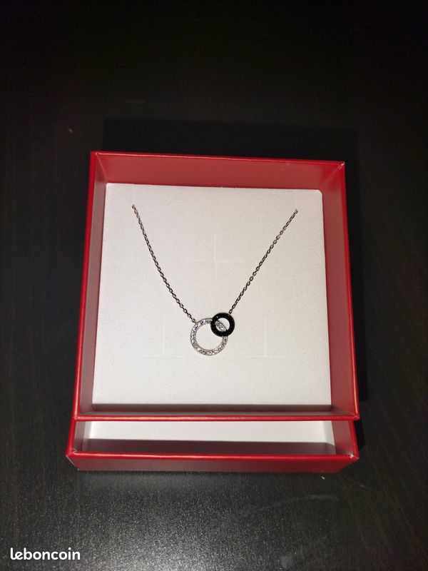 Collier femme agent (image 1)