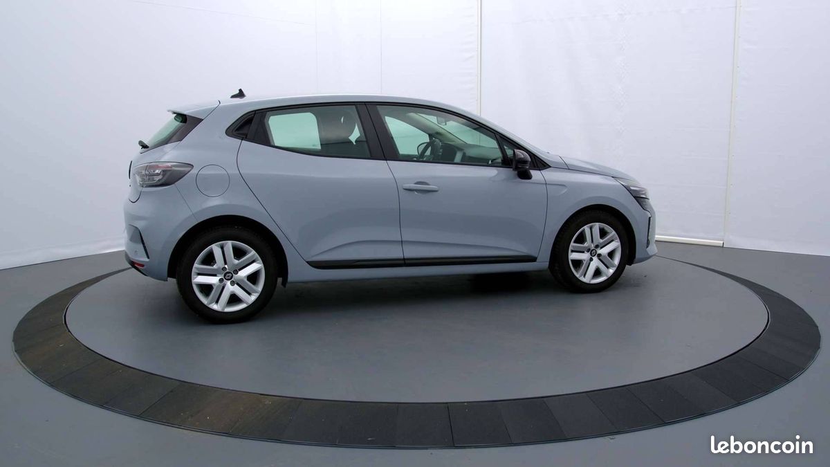 Renault clio tce 90 evolution (image 9)