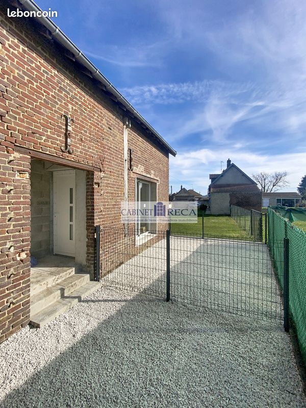 Maison 1 pièce 46 m² · à Varesnes · 46 m² · 550 €