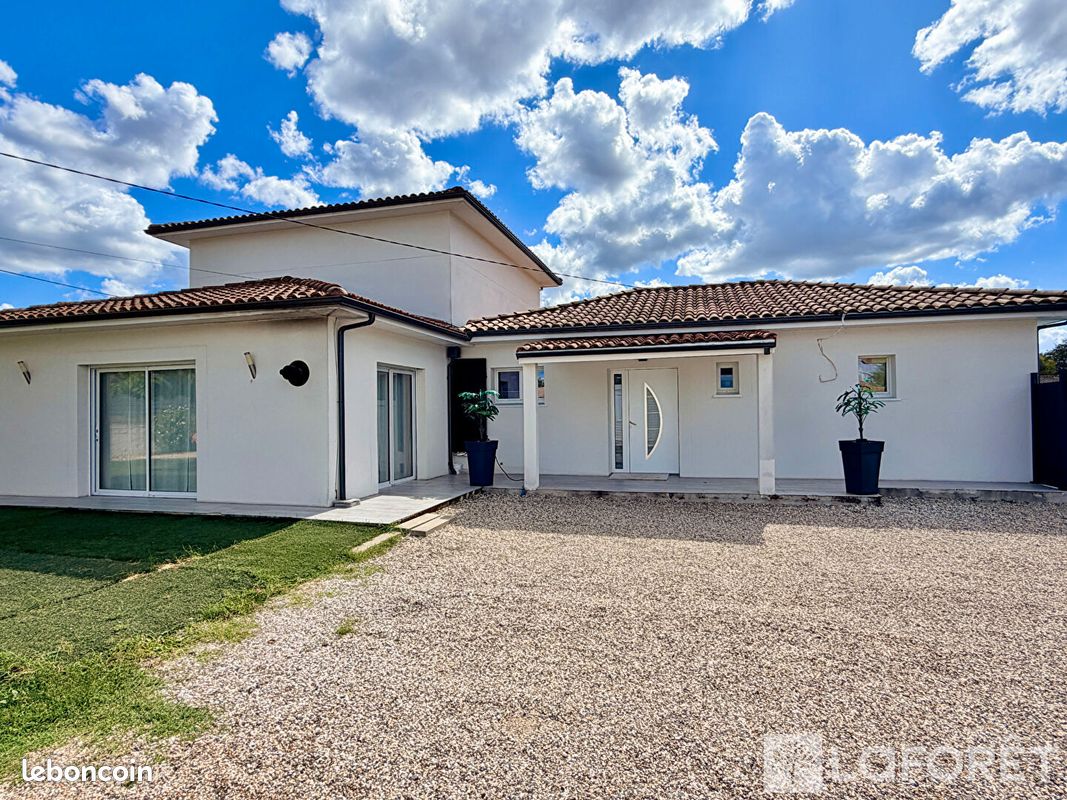 Maison 6 pièces 203 m² · à Izon · 203 m² · 476 000 €