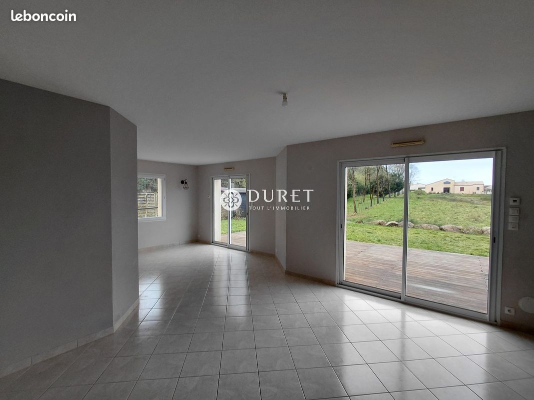 Maison 4 pièces 83 m² · à Cugand-la-Bernardière · 83 m² · 950 €/mois
