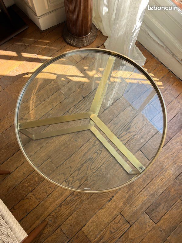 Table basse ronde laiton brossé et verre (image 2)