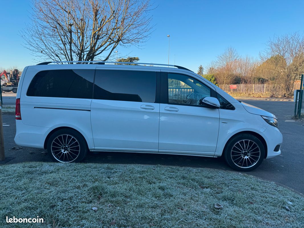 Mercedes classe v ii long 250 d avantgarde 9g-tronic 2 toits ouvrants burgmester equipé pmr amovible si necessaire 990 euros sans apport (image 3)