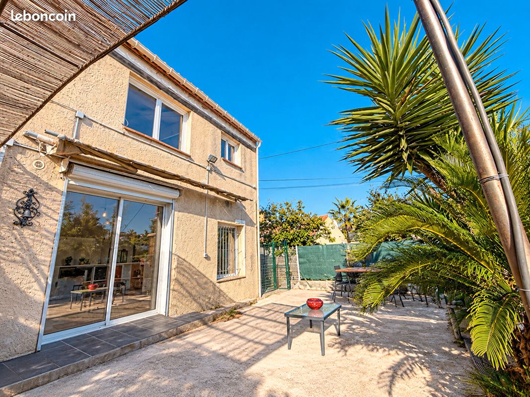 Appartement 3 pièces 70 m² · à Saint-Mandrier-sur-Mer · 70 m² · 218 800 €
