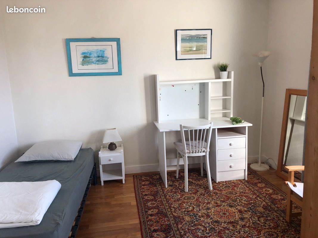 Appartement 4 pièces 75 m² · à Vannes · 75 m² · 350 €/mois