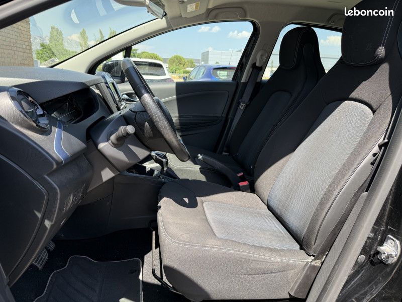 Renault ZOE INTENS CHARGE NORMALE R90 (image 15)