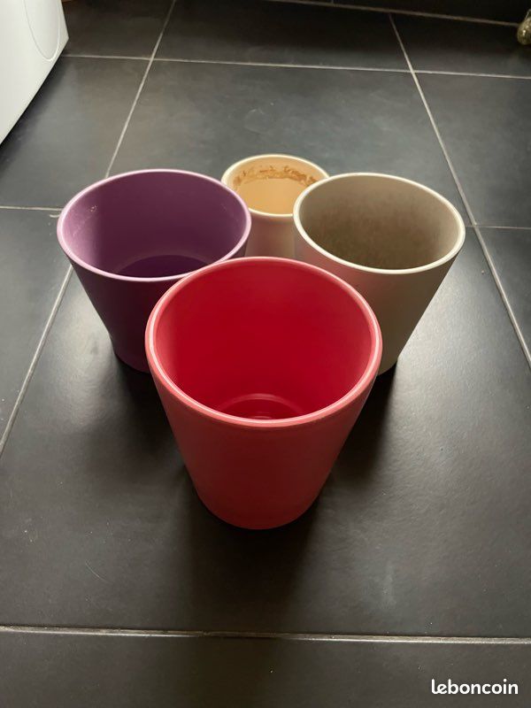 Cache-pot (image 1)
